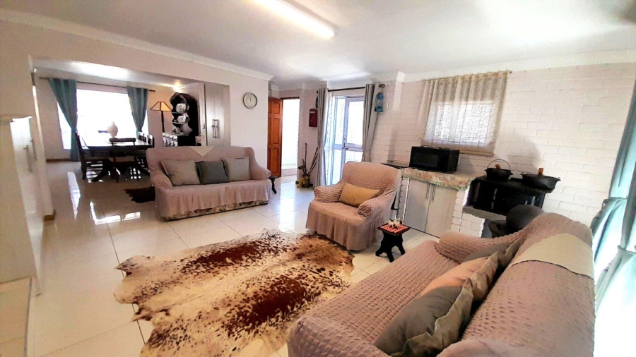 3 Bedroom Property for Sale in Campher Park Eastern Cape